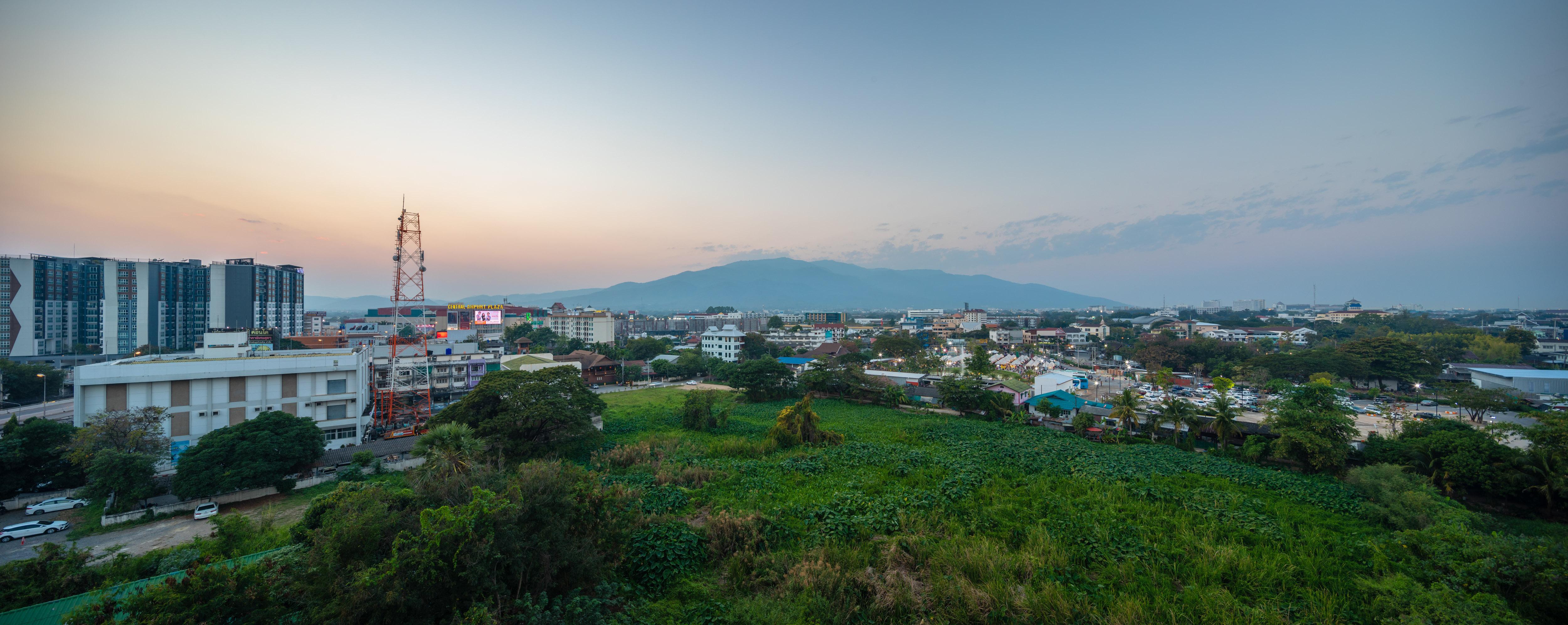 Parc Borough City Resort -Sha Extra Plus Chiang Mai Esterno foto